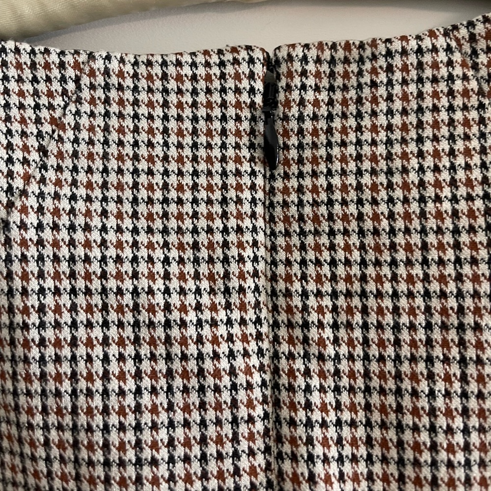 Express Dress - Picture 6 of 8